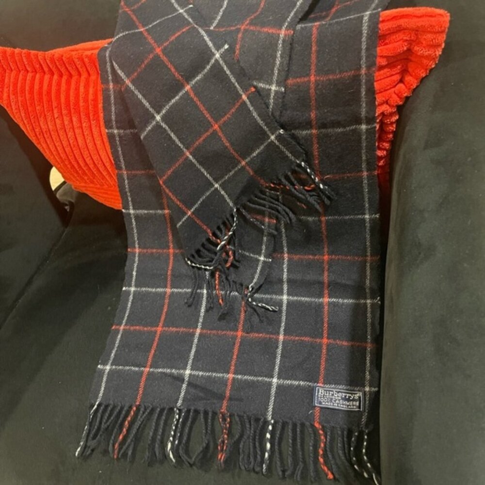 Vintage Burberry Black and Red Nova Check Scarf